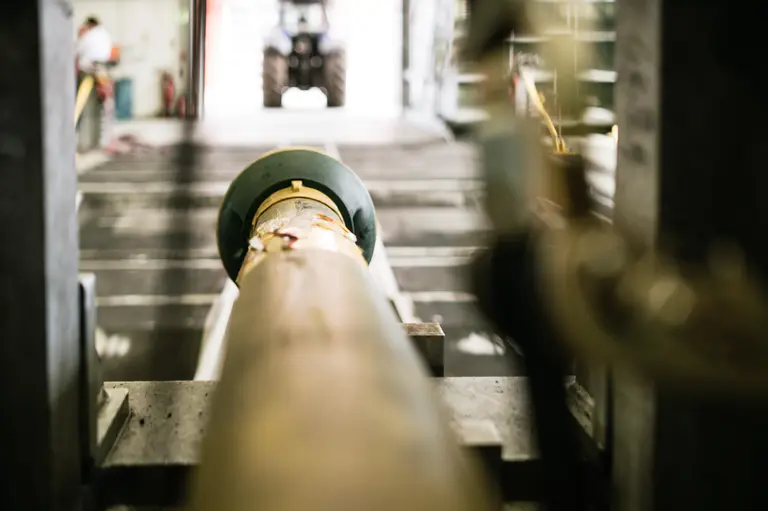 Unscharfes Fotos einer Traktorwelle